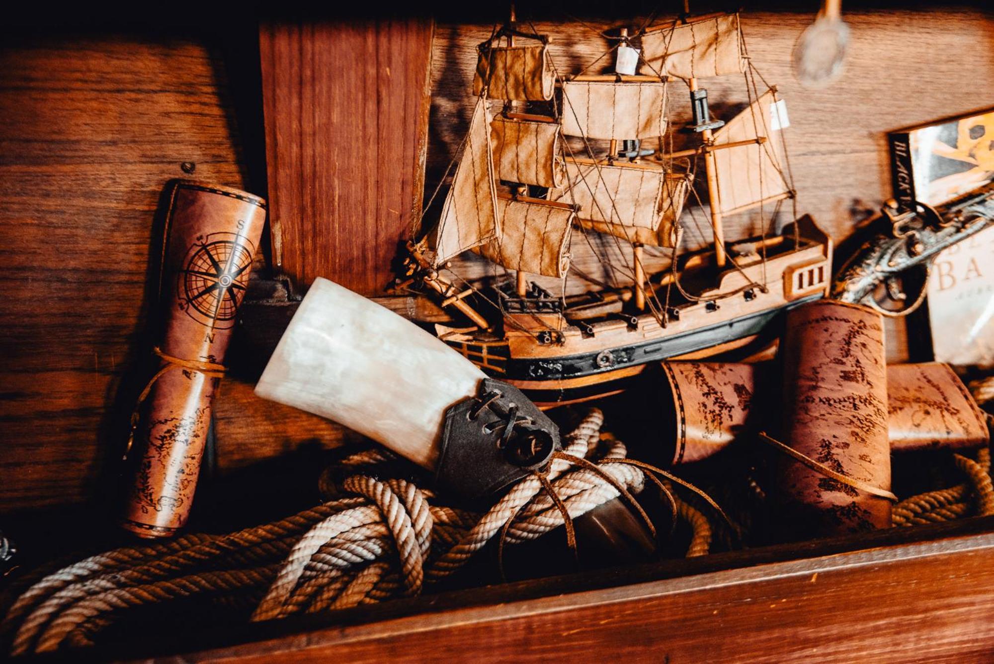 The Captains Locker - 30Ft Yacht San Miguel de Abona Exterior photo